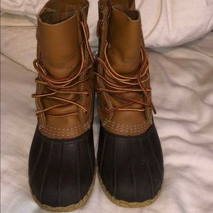 Bean boots women’s fits size 6/ 6.5